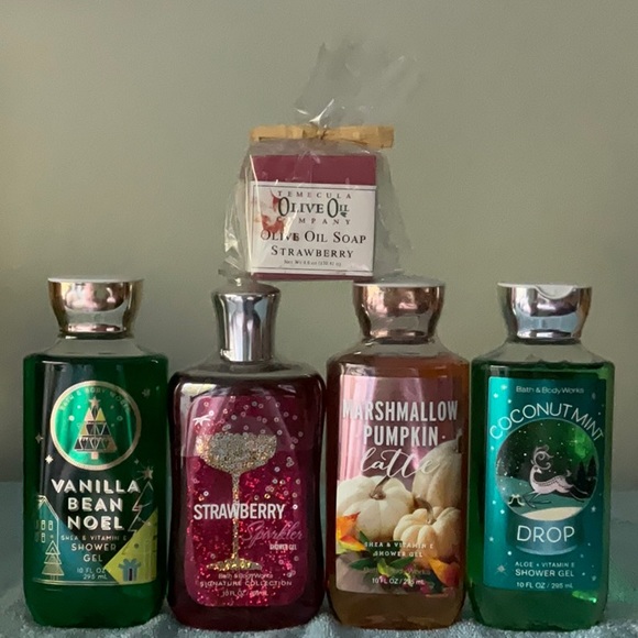 🛀 🍓 BATH & BODY WORKS SHOWER GEL AND SOAP 🛀🍓NWOT 🍓 - Picture 5 of 15